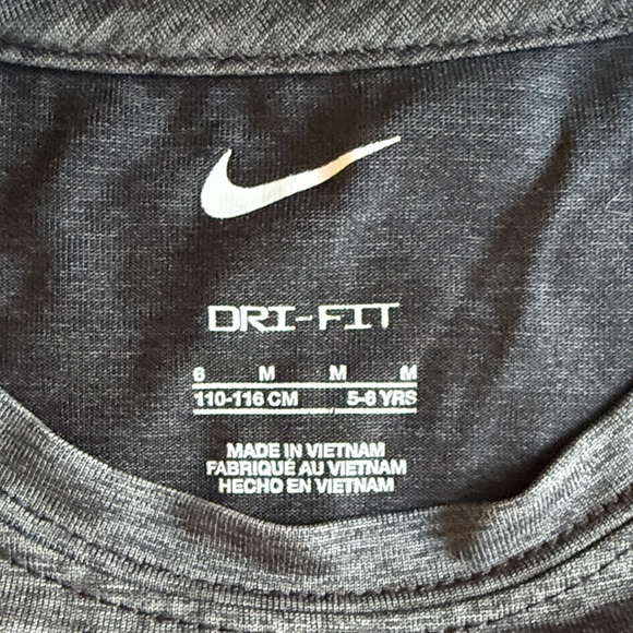 Nike Kids Charcoal and Red Dri-FIT Tee - Picture 2 of 2